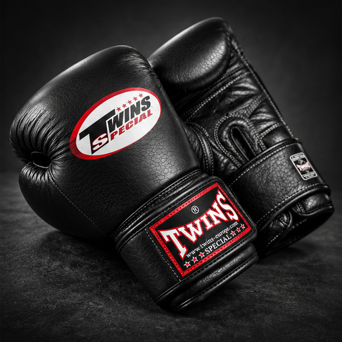 Twins Special BGVL-3 — Muay Thai Gloves